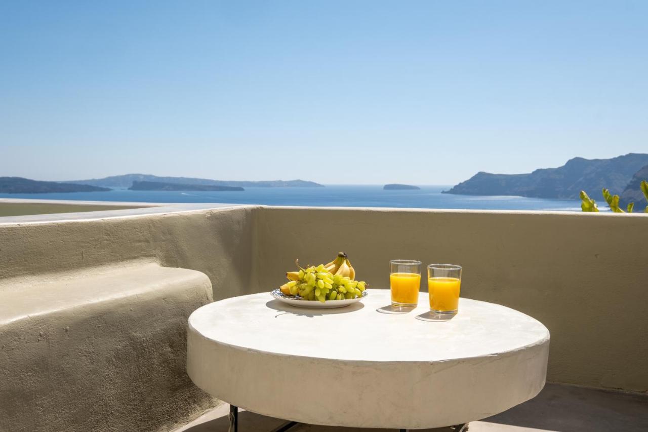 Santoroia Luxury Suites By Caldera Houses Exterior photo